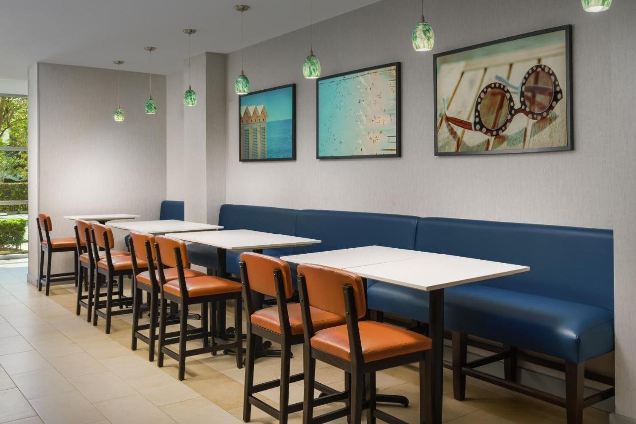Hyatt House Fort Lauderdale Airport/Cruise Port Dania Beach Bagian luar foto