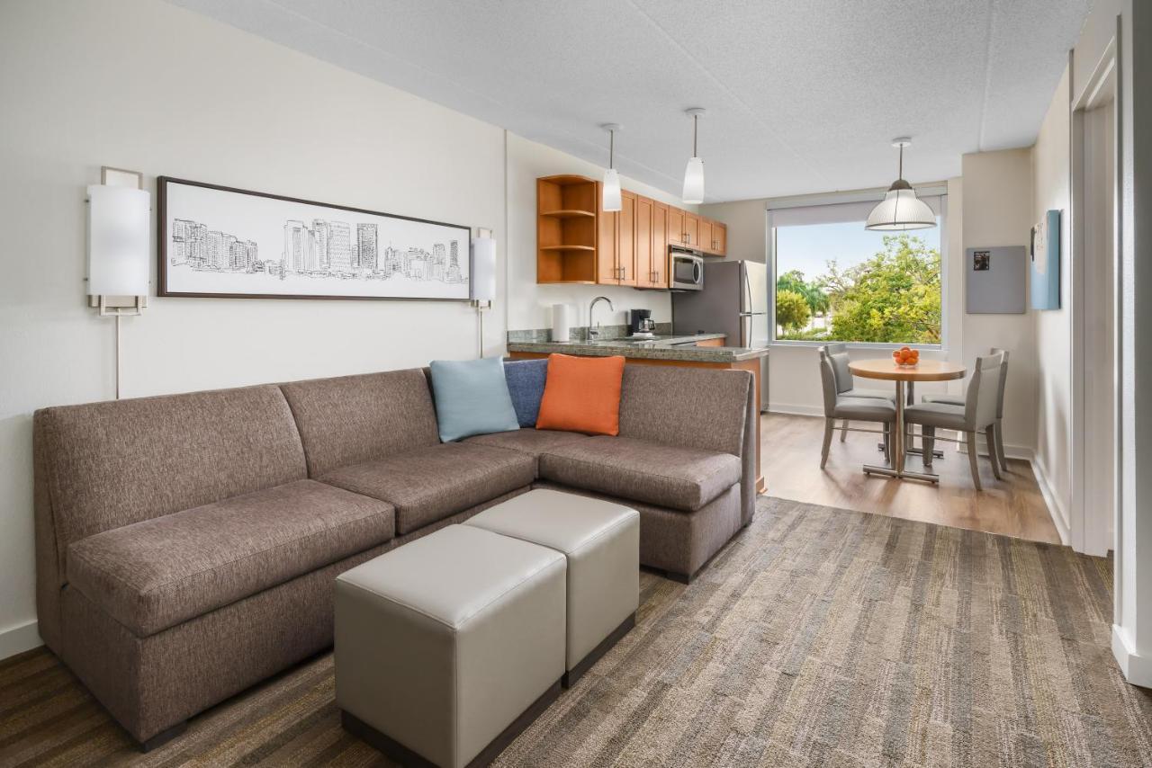 Hyatt House Fort Lauderdale Airport/Cruise Port Dania Beach Bagian luar foto