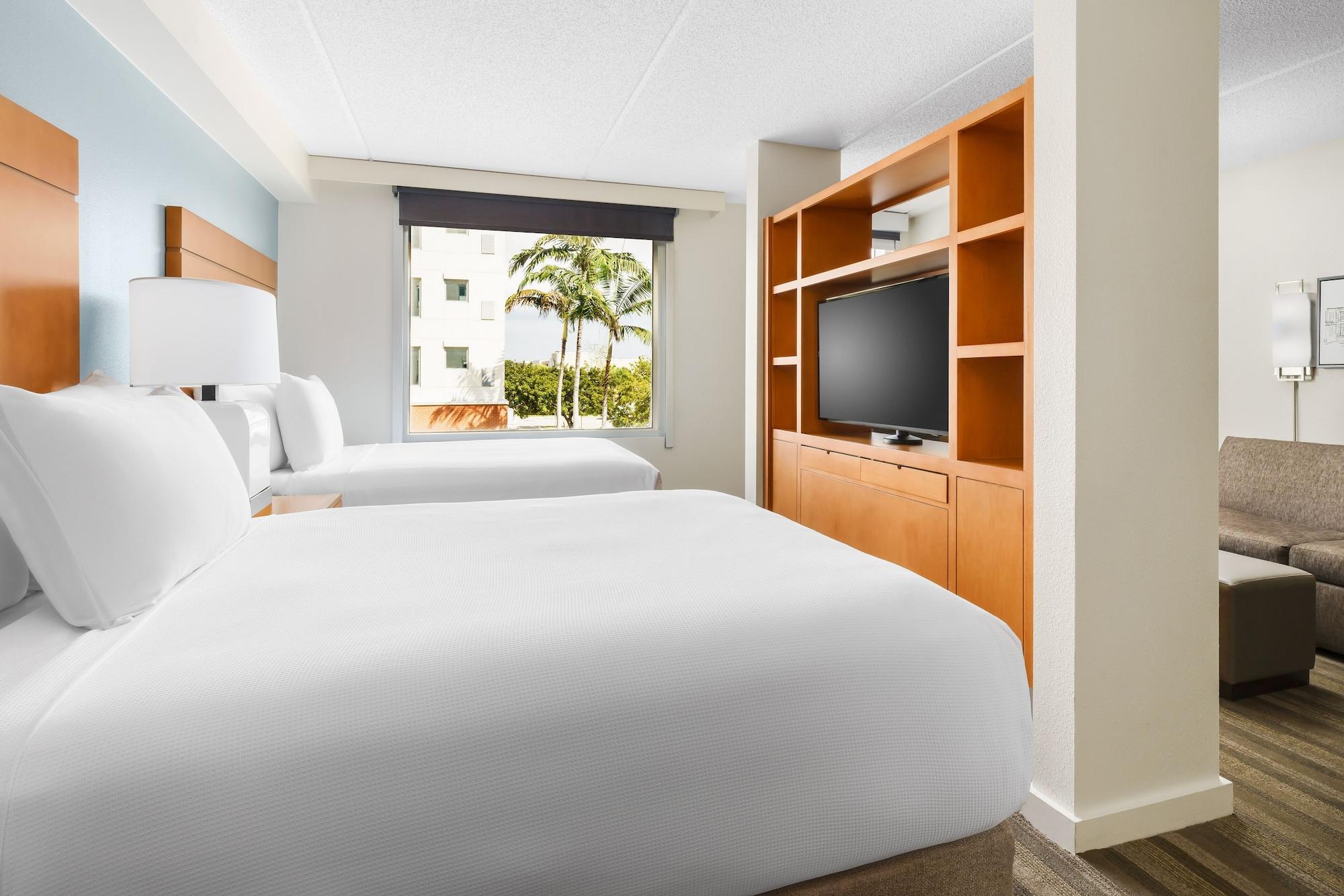 Hyatt House Fort Lauderdale Airport/Cruise Port Dania Beach Bagian luar foto