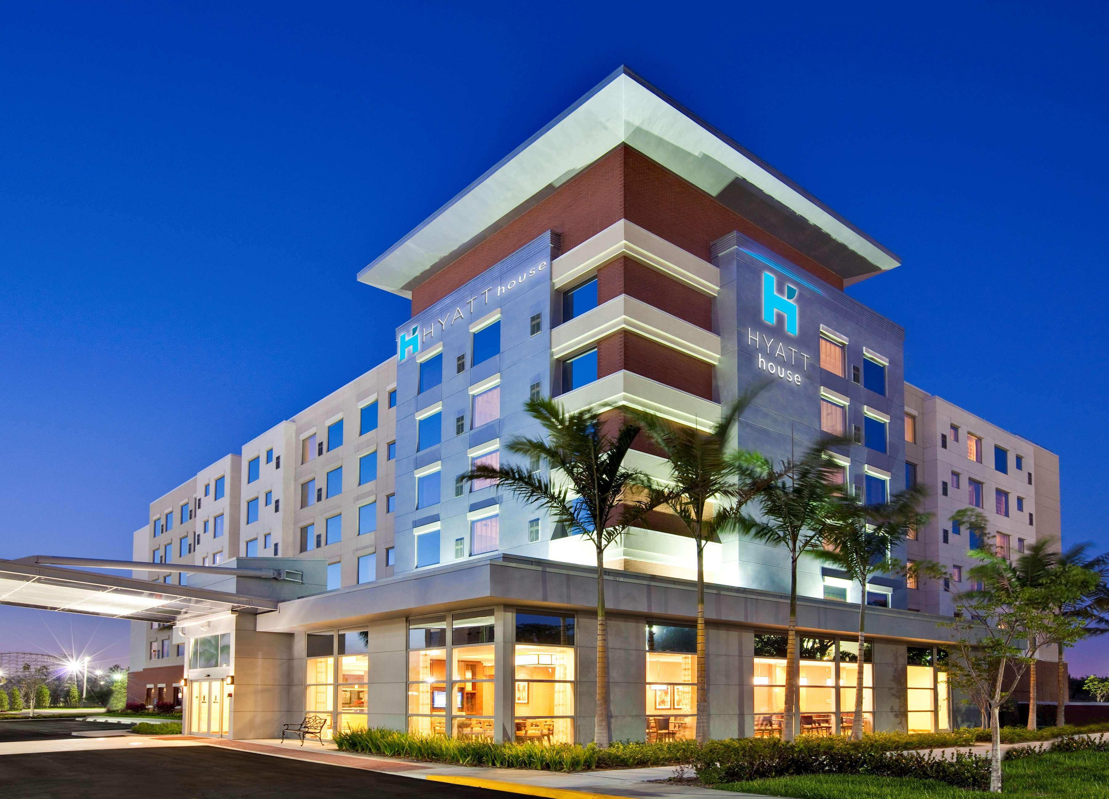 Hyatt House Fort Lauderdale Airport/Cruise Port Dania Beach Bagian luar foto