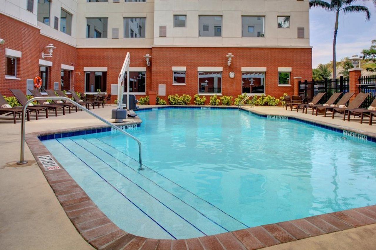 Hyatt House Fort Lauderdale Airport/Cruise Port Dania Beach Bagian luar foto