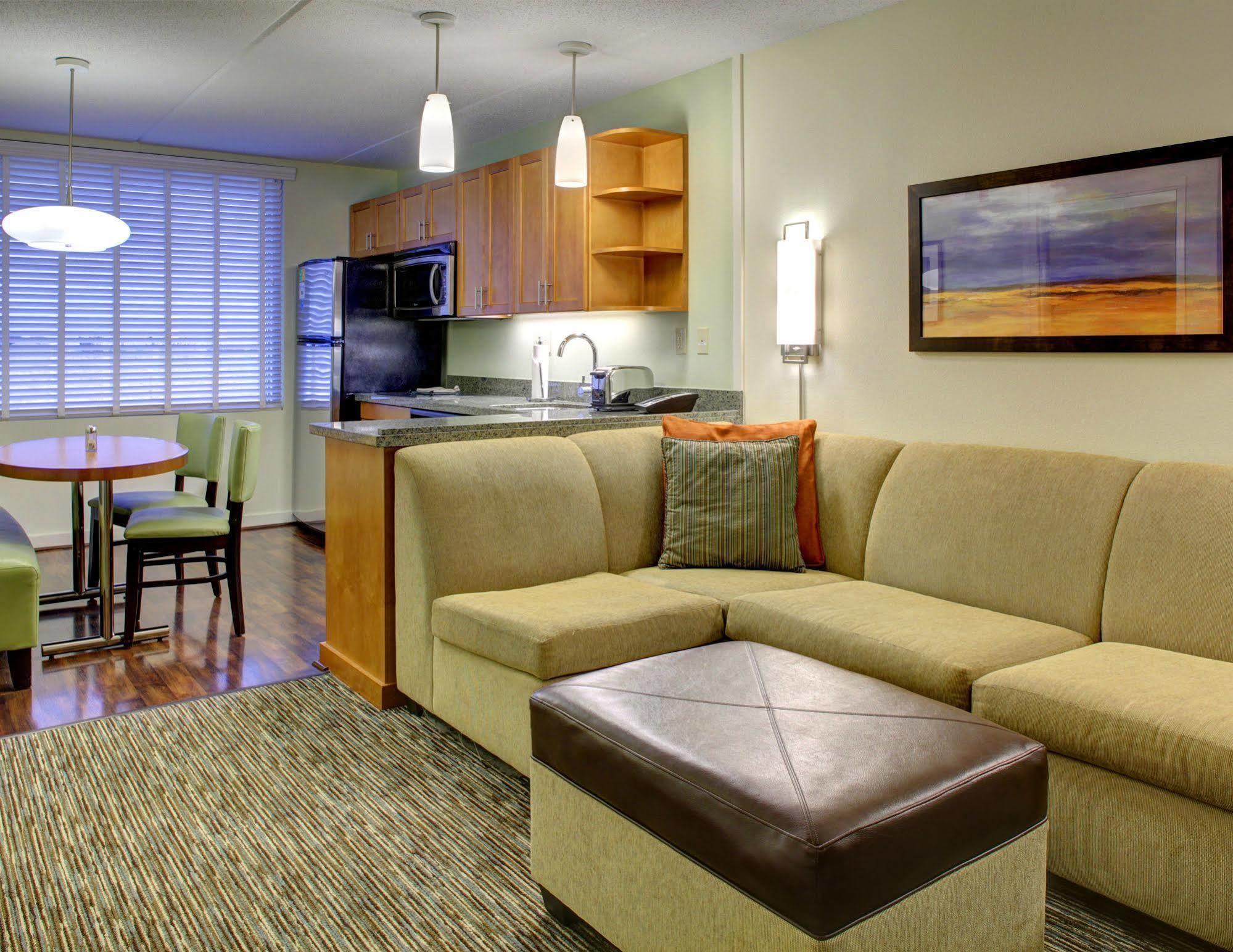 Hyatt House Fort Lauderdale Airport/Cruise Port Dania Beach Bagian luar foto
